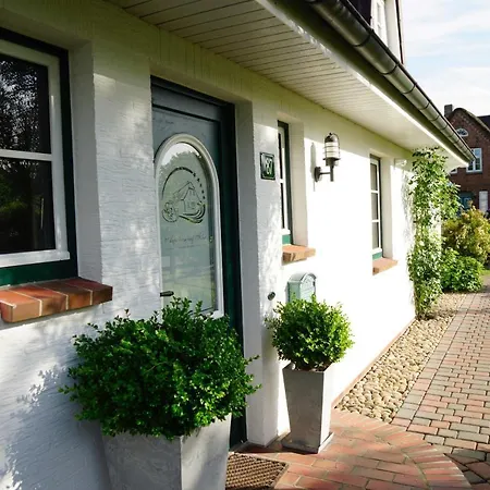 Holiday home Aapelwin Auf Foehr *